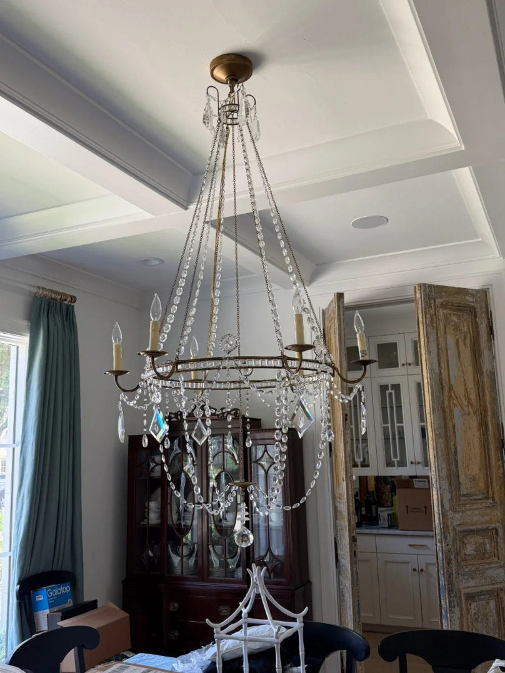 Sharon Medium Chandelier - 6 candelabras